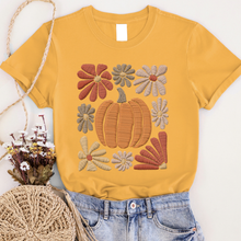 Load image into Gallery viewer, Daisy Pumpkin Graphic Tee
