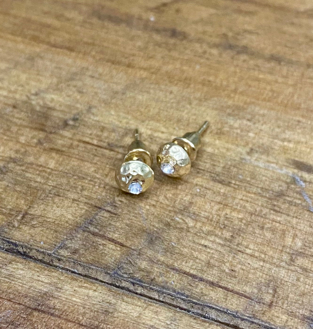 Gold Stud Earrings 11