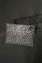 Load image into Gallery viewer, Leopard PU Leather Clutch